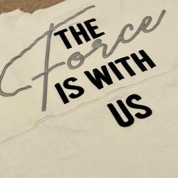 Star Wars: Women of the Galaxy Collection Features –Girls’ Size Large (10–12) - Picture 6 of 10